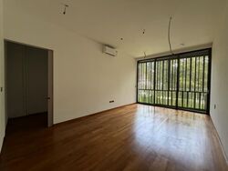 Simon Lane (D19), Terrace #536340451